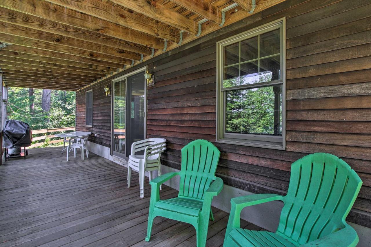 Waterfront New England House On Wickaboag Lake! West Brookfield المظهر الخارجي الصورة